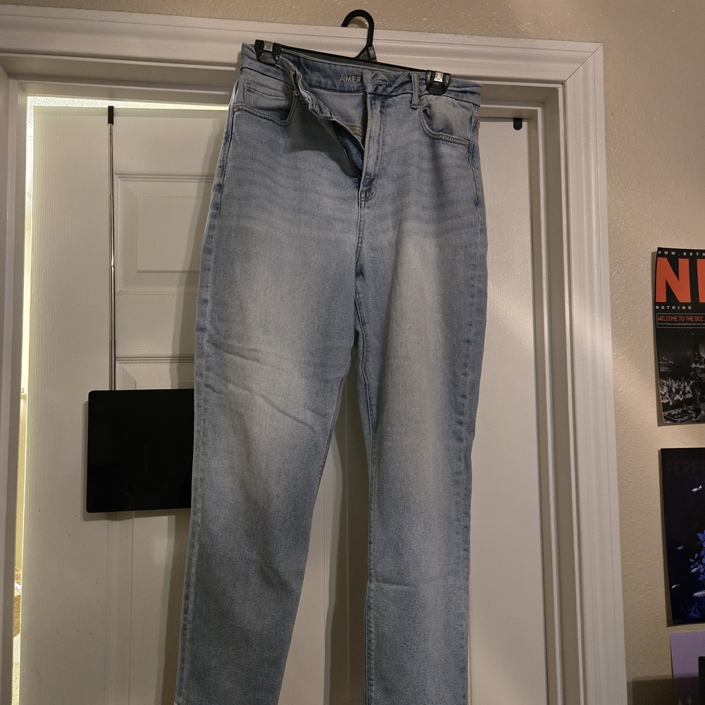 American Eagle Outfitters Curvy High Rise Light Blue Jeans
